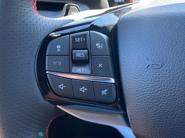 Used 2027 Ford Explorer ST w/ Sun And Sound Package AWD/4WD image 17