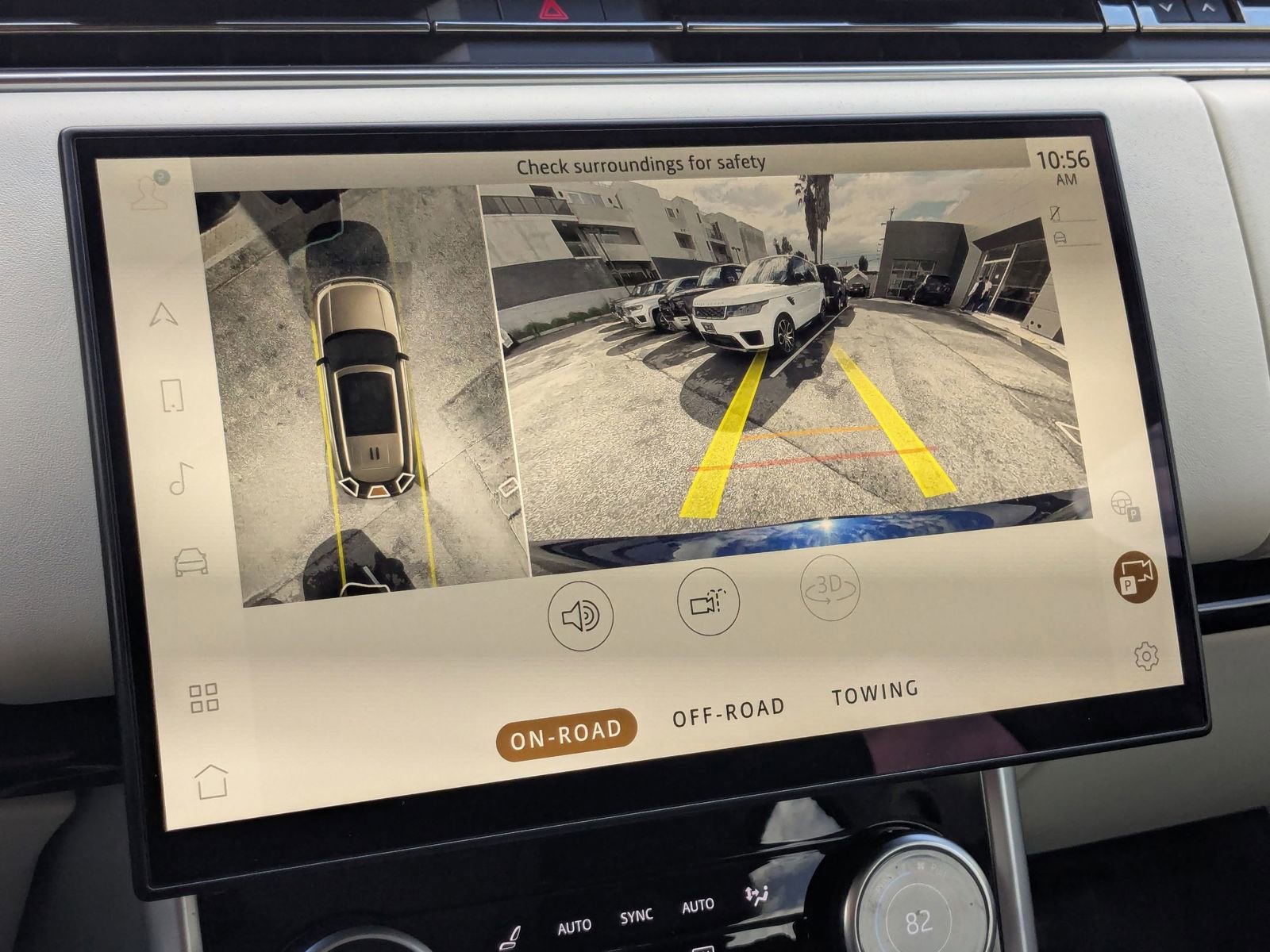 Used 2023 Land Rover Range Rover Long Wheelbase SE image 14