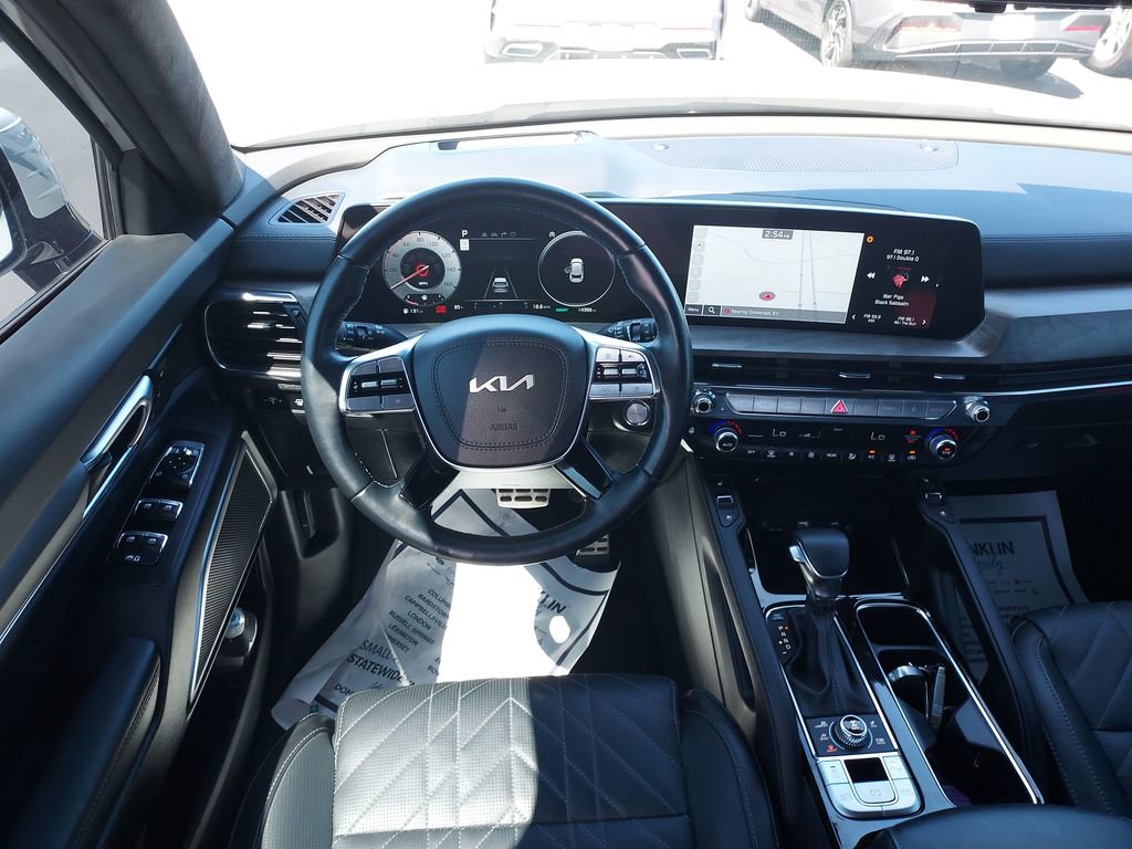 Used 2025 Kia Telluride SX Prestige X-Pro AWD/4WD image 16