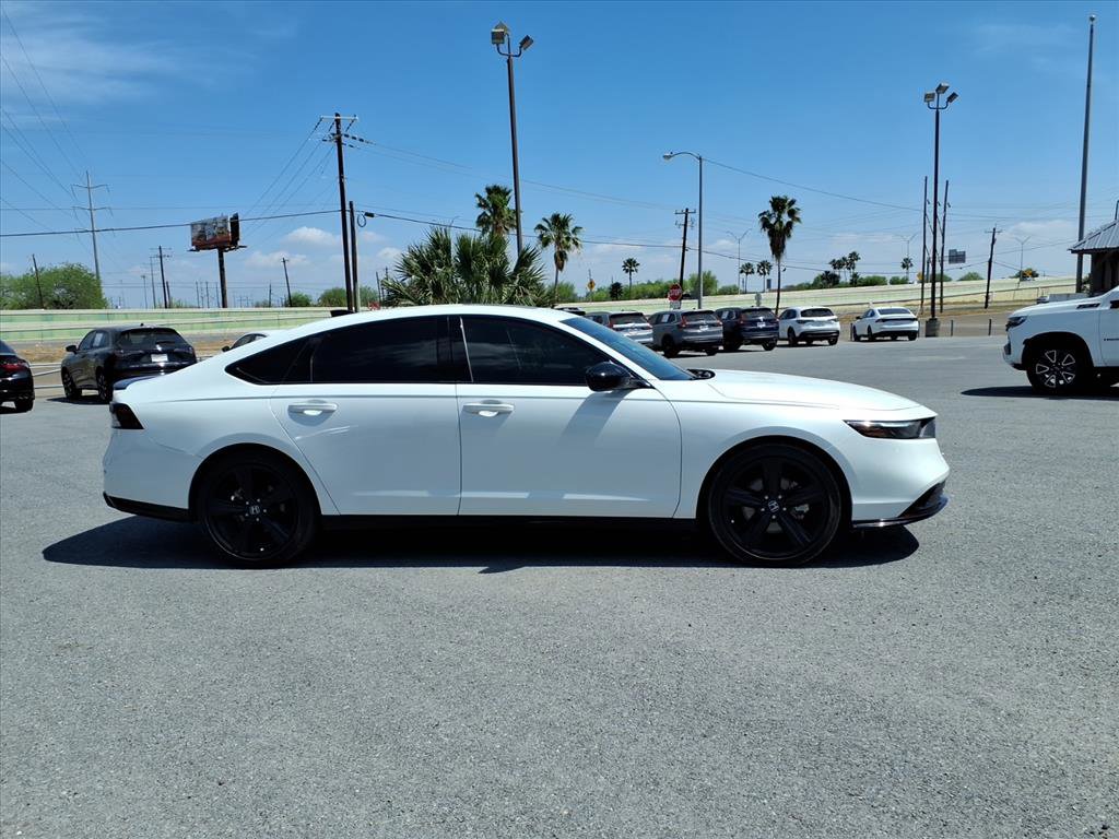 Used 2023 Honda Accord Sport image 9