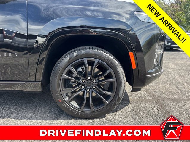 Used 2026 Jeep Grand Wagoneer Summit AWD/4WD image 6