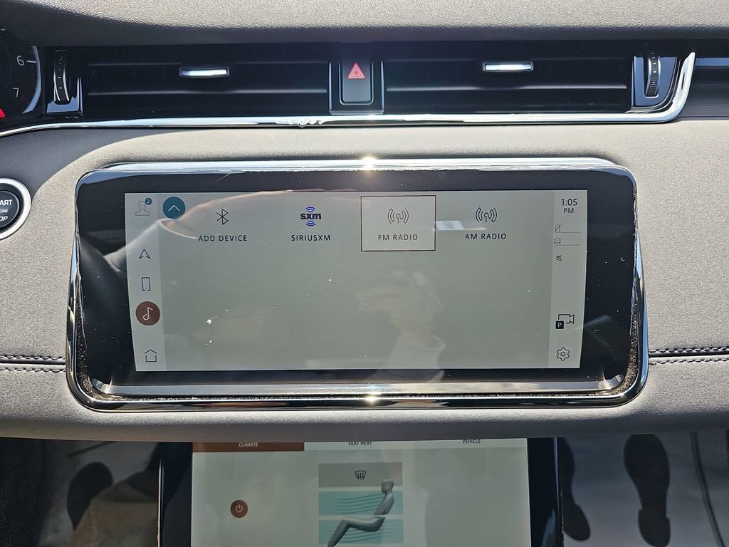 Used 2023 Land Rover Range Rover Evoque R-Dynamic SE image 25