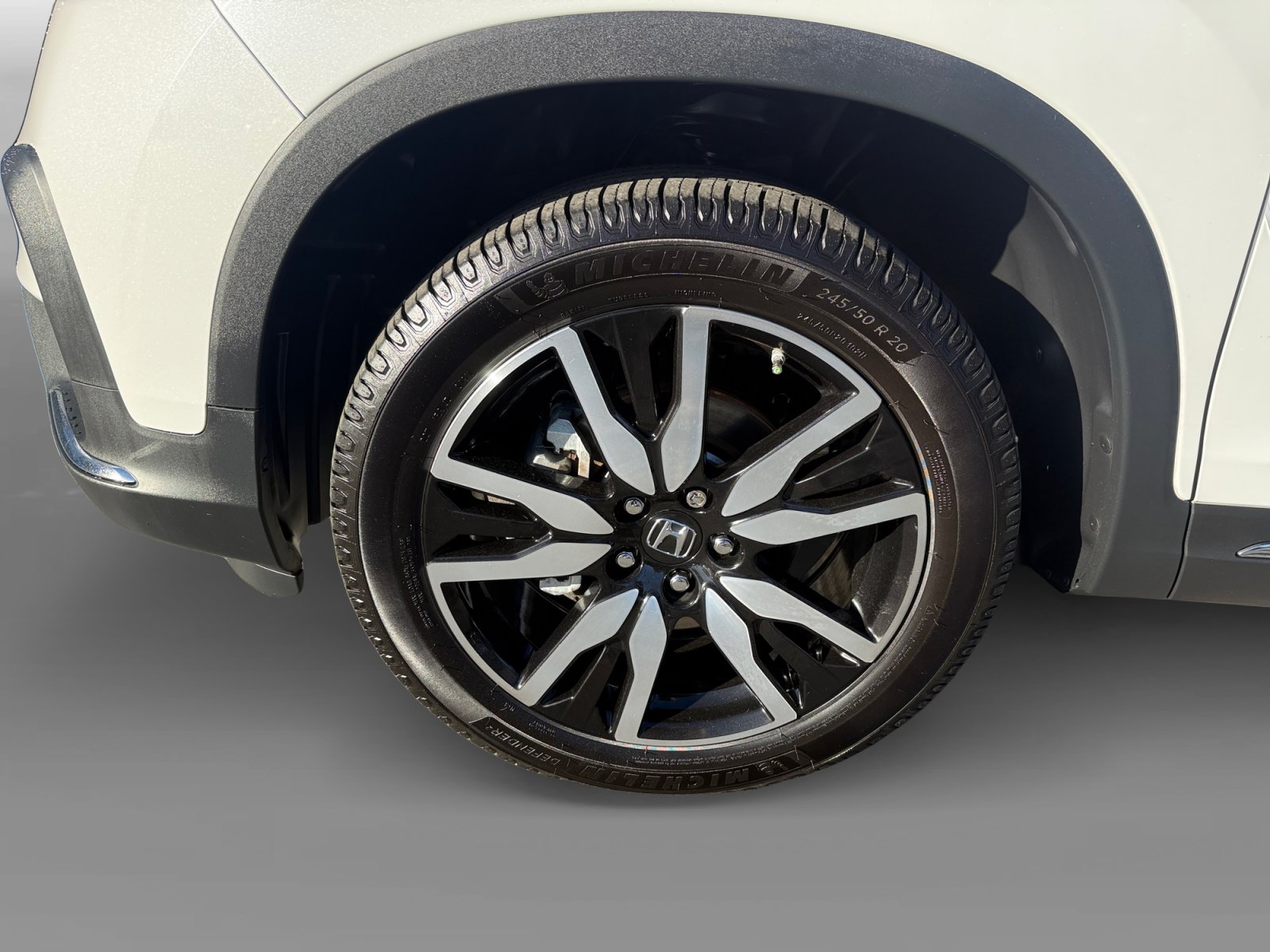 Used 2020 Honda Pilot Elite image 9
