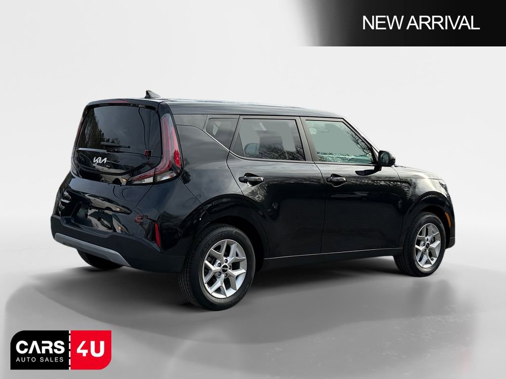 Used 2025 Kia Soul LX w/ LX Technology Package image 7