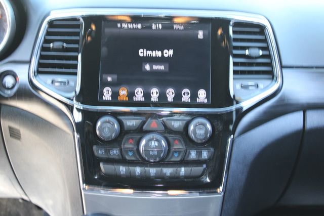 Used 2021 Jeep Grand Cherokee Laredo X image 13