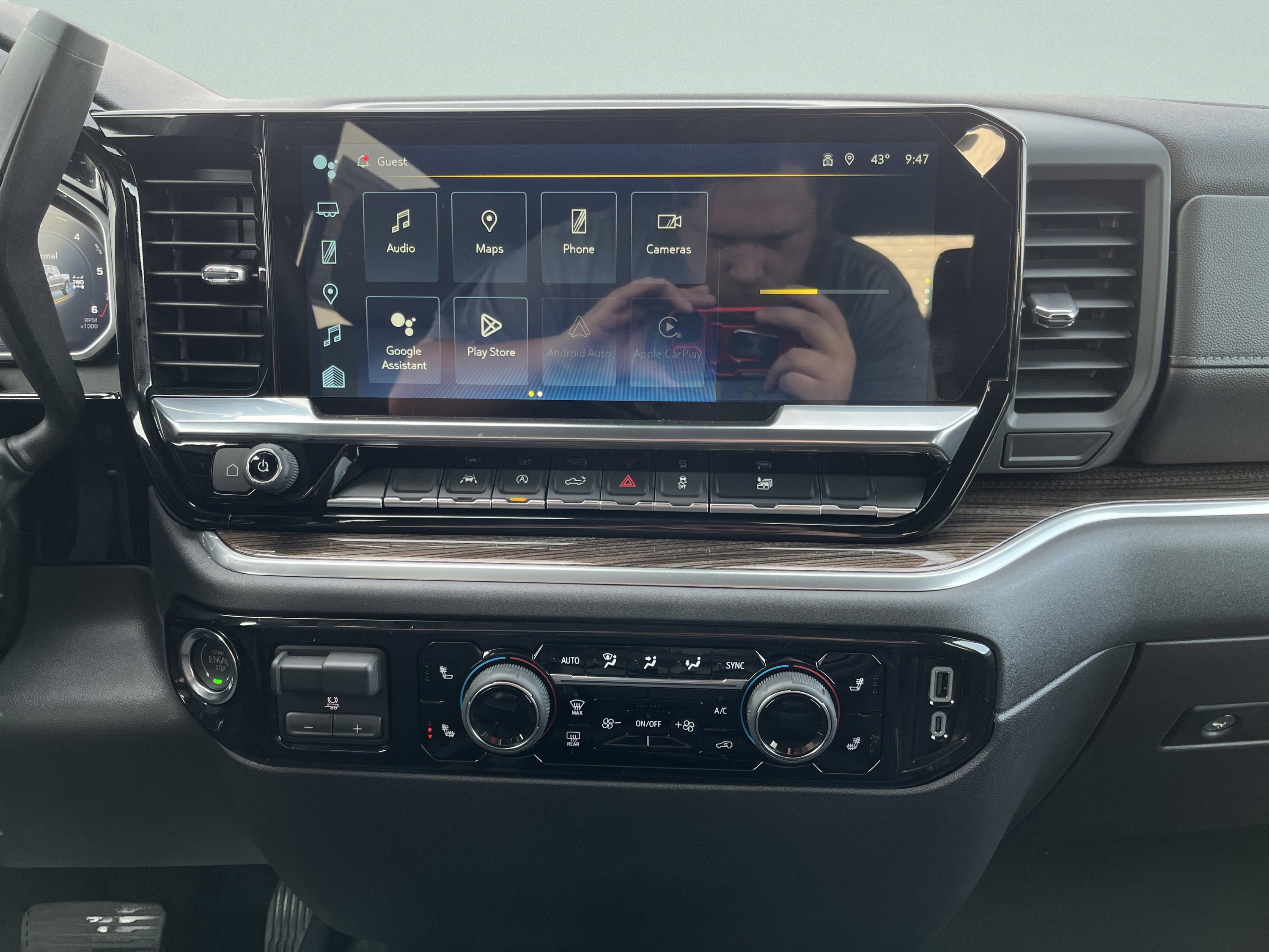 New 2026 Chevrolet Silverado 1500 LT image 18