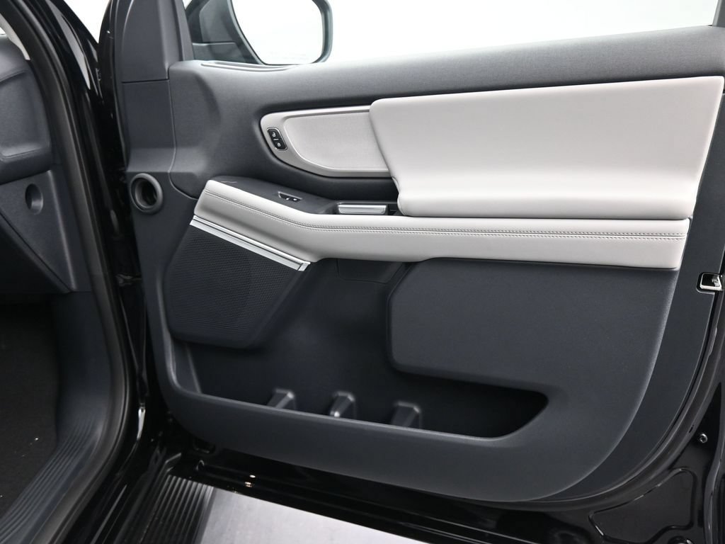 New 2026 Ford Expedition Active RWD image 14