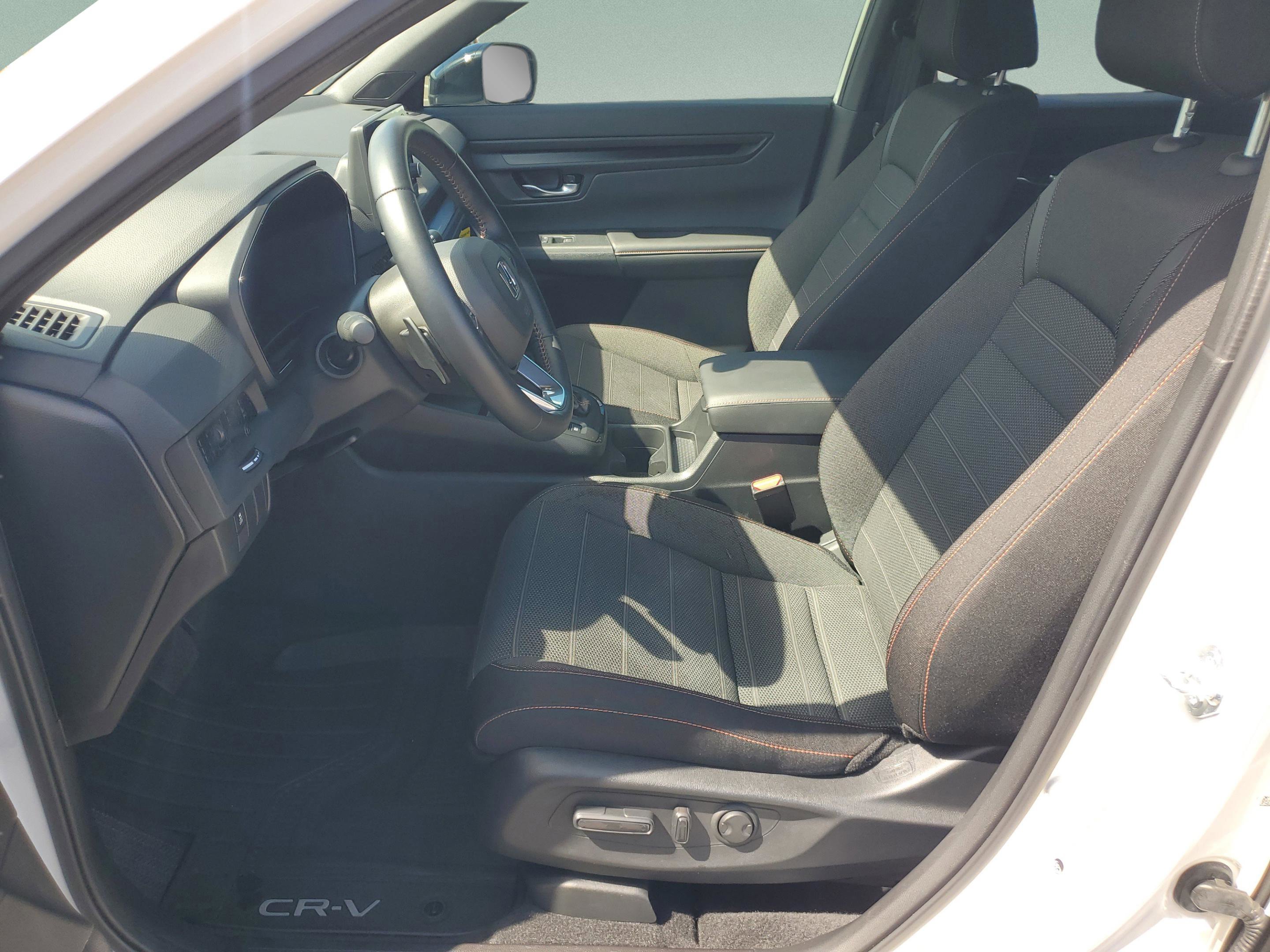 Certified 2025 Honda CR-V Sport image 19