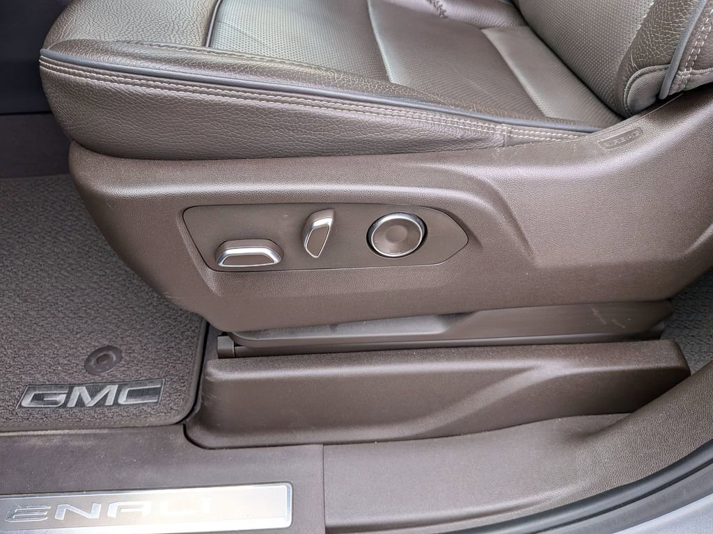Certified 2024 GMC Yukon Denali w/ Max Trailering Package image 14