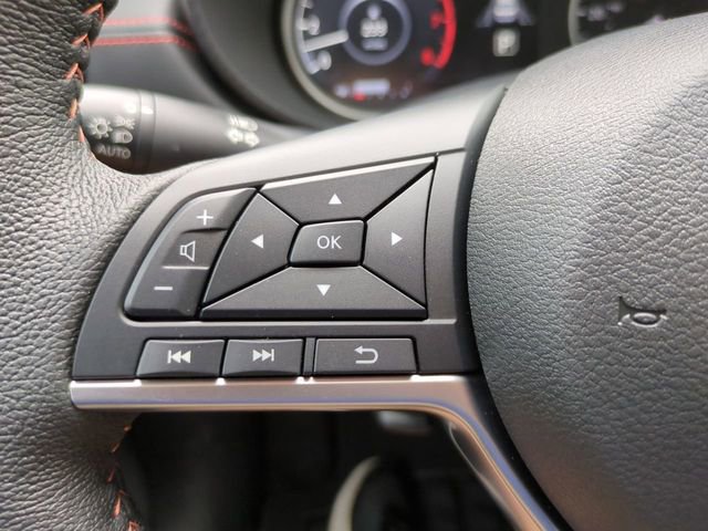 New 2025 Nissan Versa SR w/ Trunk Package FWD image 22