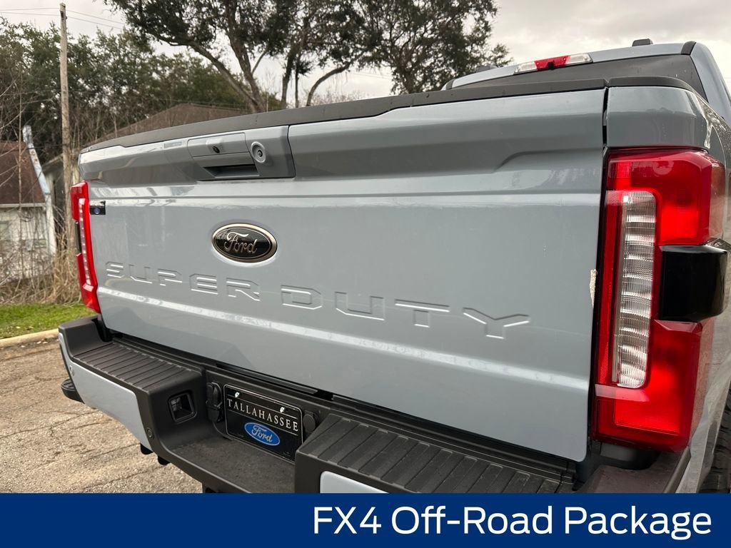 New 2026 Ford F250 Lariat w/ Black Appearance Package image 16