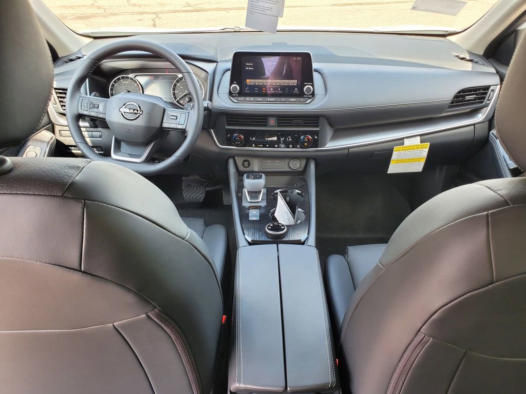 New 2026 Nissan Rogue SV AWD/4WD image 12