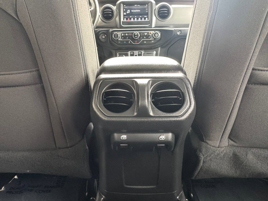 Used 2023 Jeep Wrangler Unlimited w/ Cold Weather Group AWD/4WD image 28