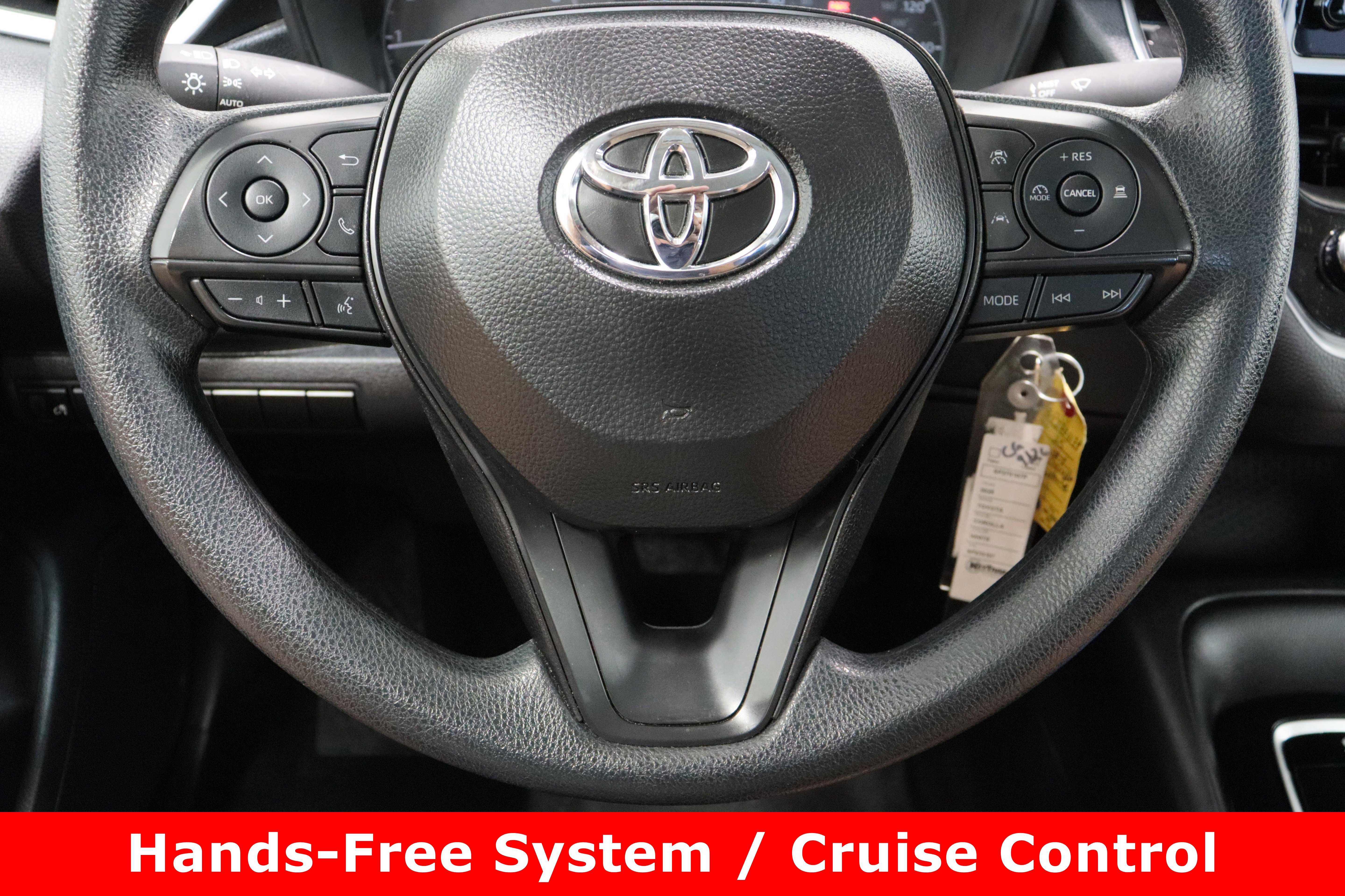 Used 2025 Toyota Corolla LE image 20