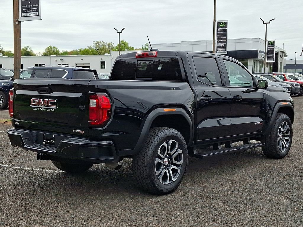 Certified 2024 GMC Canyon AT4 w/ AT4 Premium Package AWD/4WD image 6
