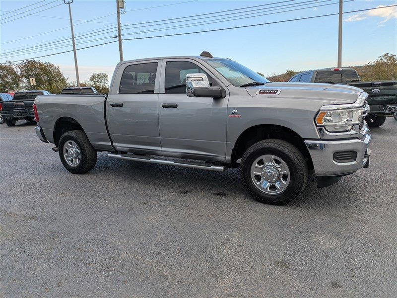 Used 2023 RAM 2500 Tradesman image 8
