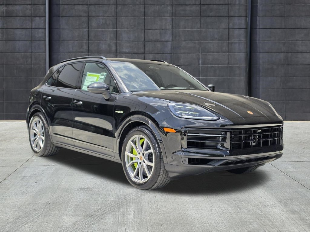 New 2026 Porsche Cayenne S AWD/4WD image 5