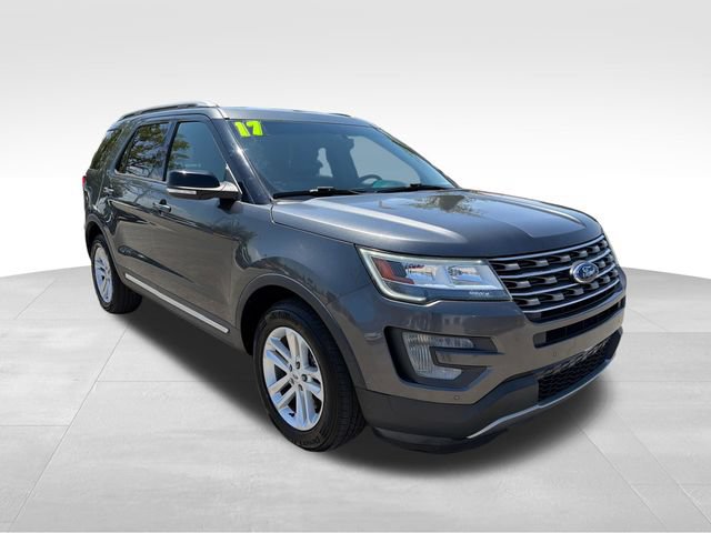Used 2017 Ford Explorer XLT w/ Equipment Group 202A