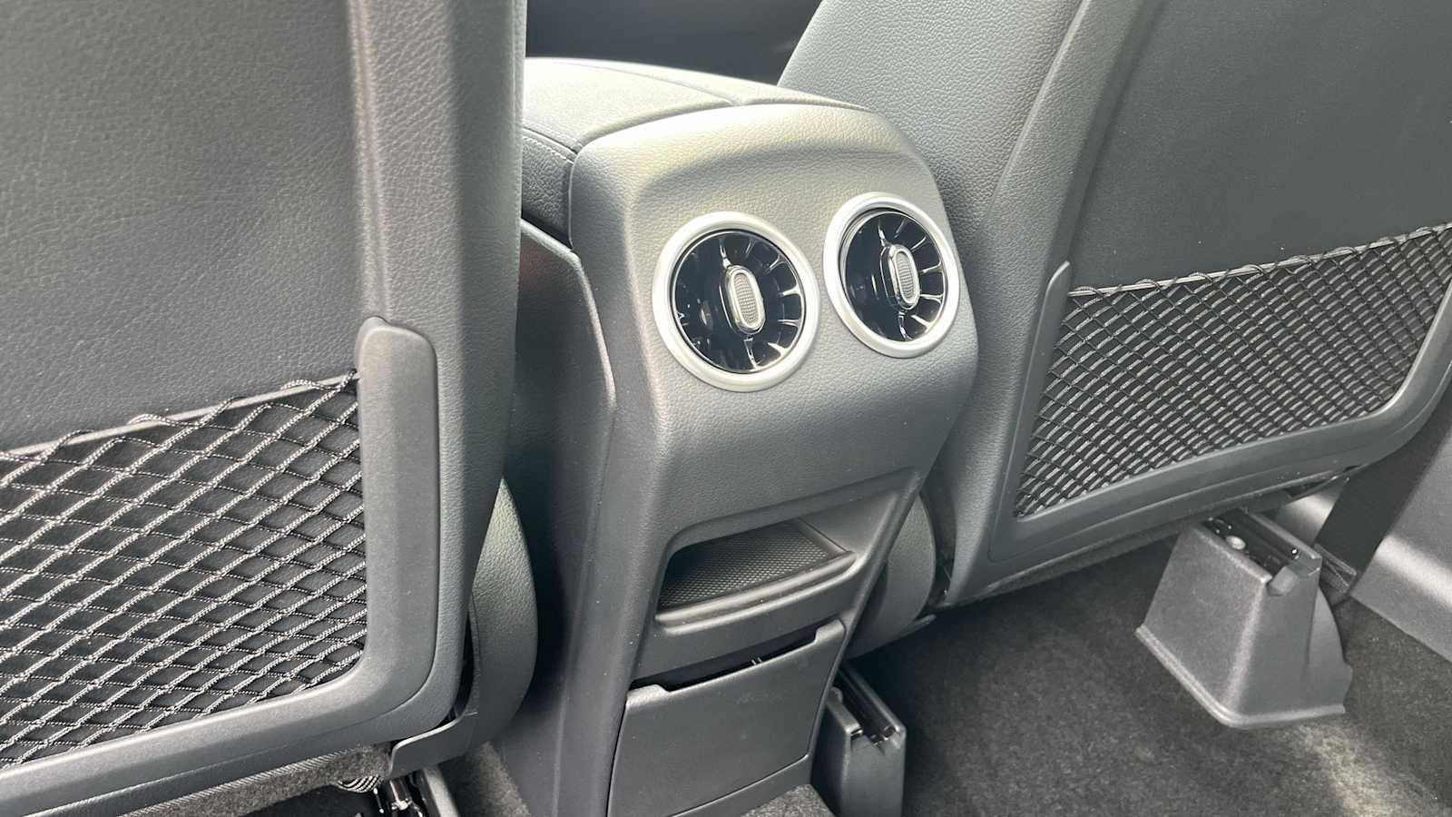 New 2026 Mercedes-Benz GLA 250 4MATIC image 36
