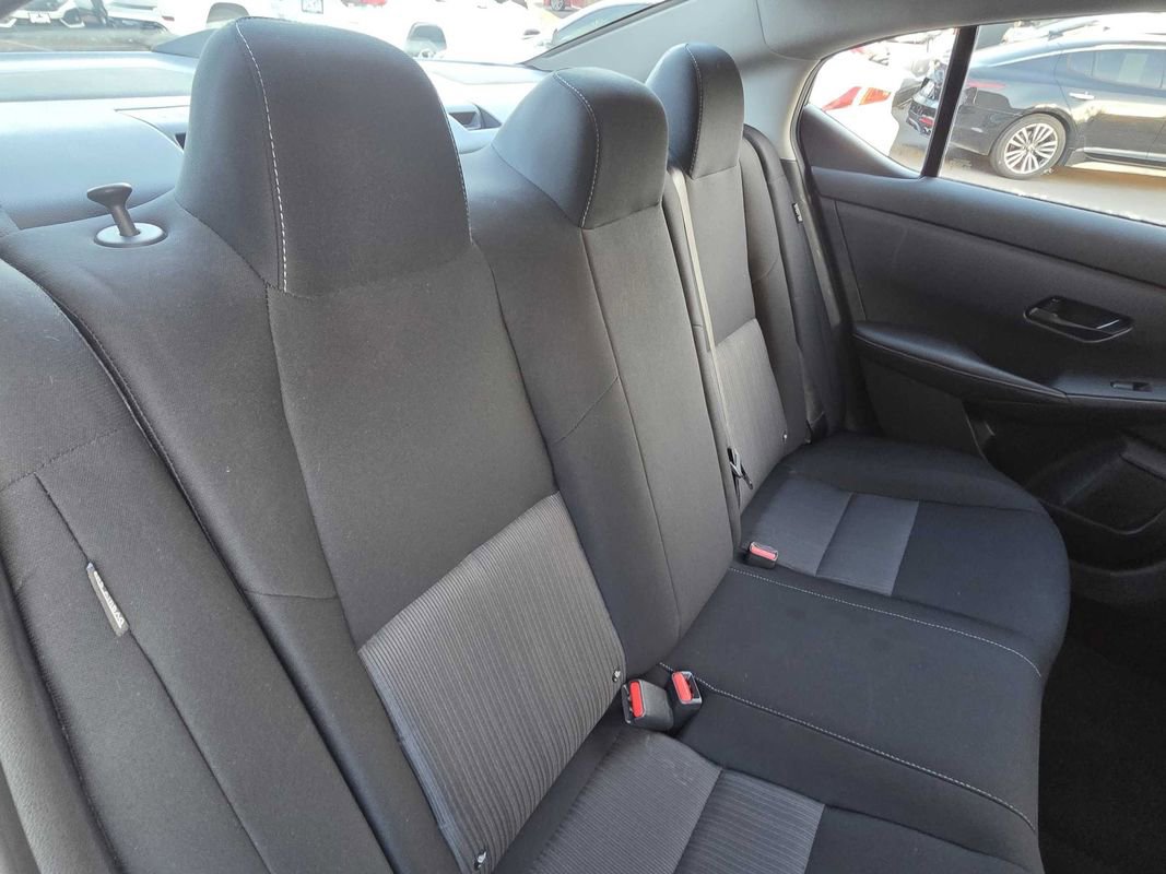 Used 2025 Nissan Sentra SV image 12