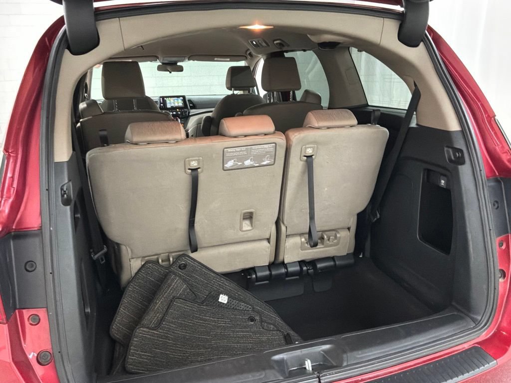 Certified 2023 Honda Odyssey EX image 26