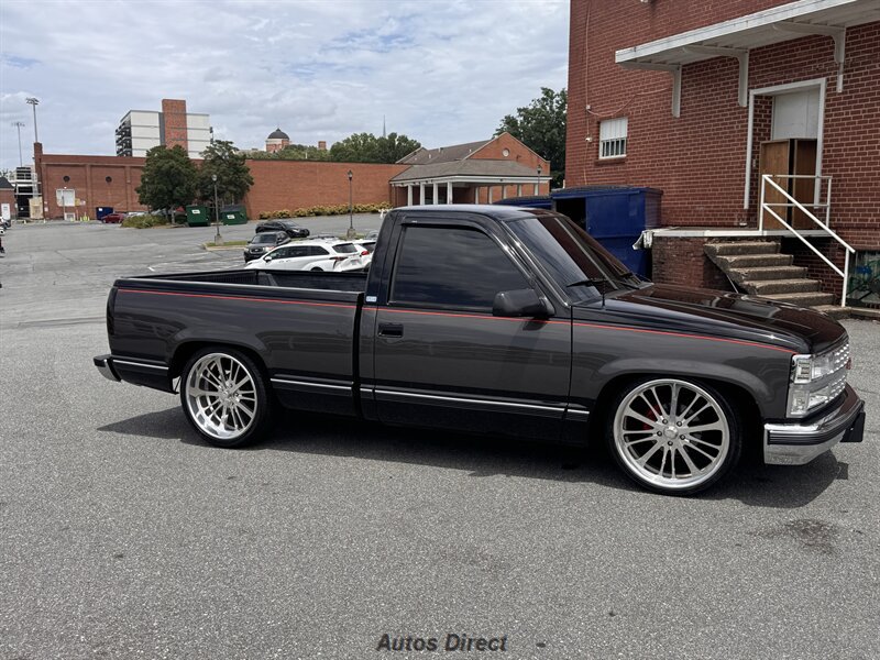 Used 1991 Chevrolet Silverado 1500 2WD Regular Cab image 14