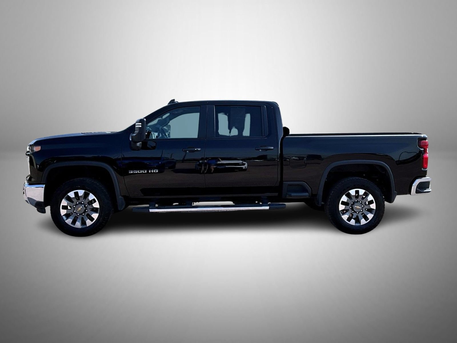 Used 2025 Chevrolet Silverado 3500 LT w/ All Star Edition AWD/4WD image 8