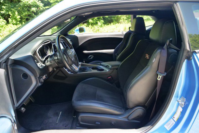 Used 2016 Dodge Challenger R/T Plus RWD image 26