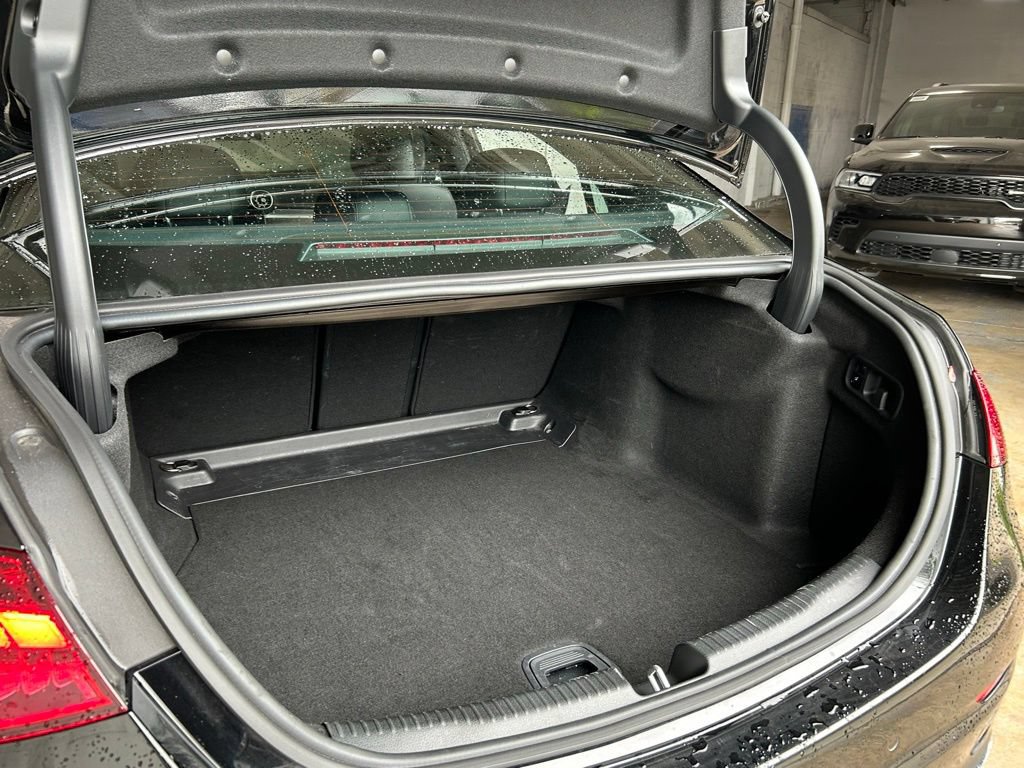 Used 2025 Mercedes-Benz C 300 4MATIC Sedan image 42