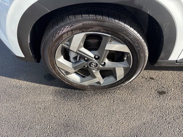 Used 2024 Hyundai Venue SEL image 43
