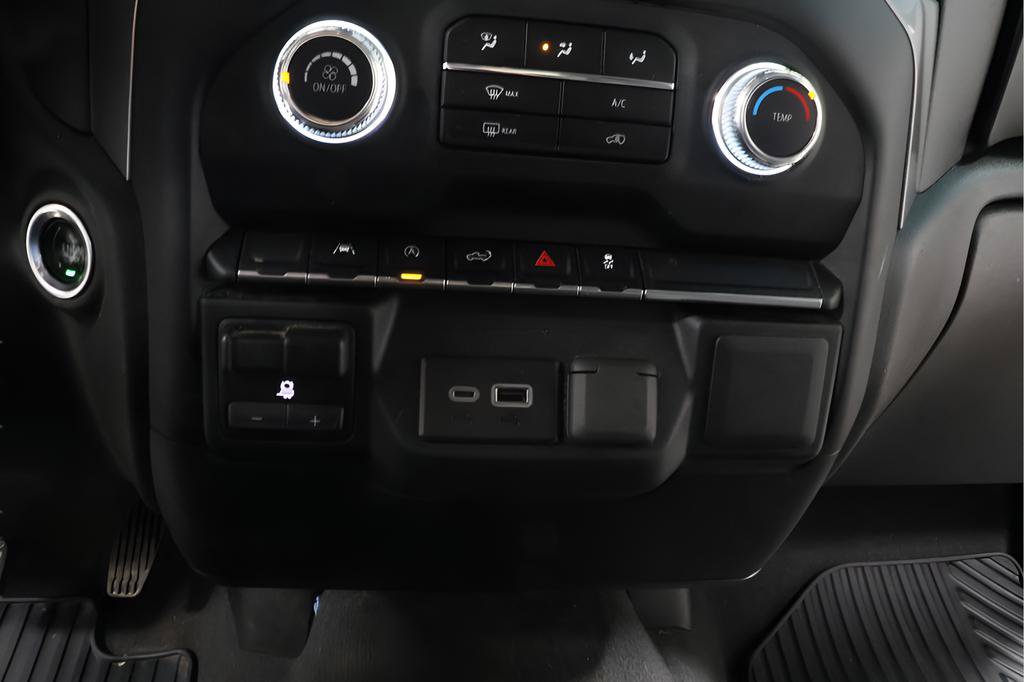 Used 2023 GMC Sierra 1500 Pro w/ Graphite Edition AWD/4WD image 10