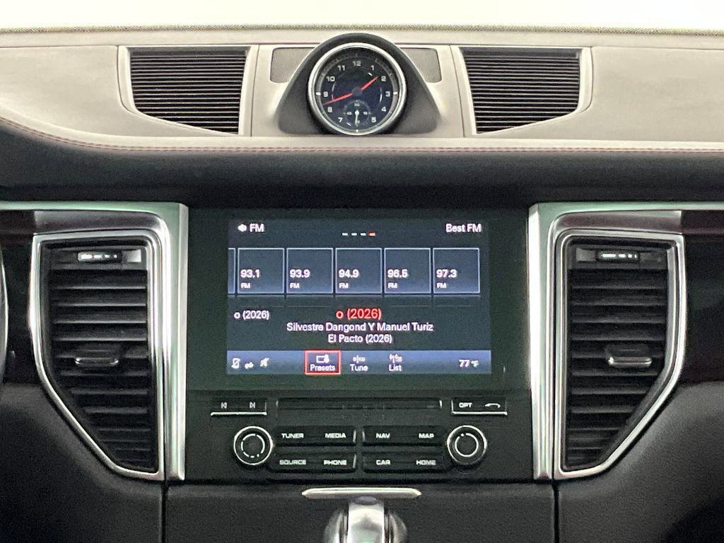 Used 2017 Porsche Macan S image 11