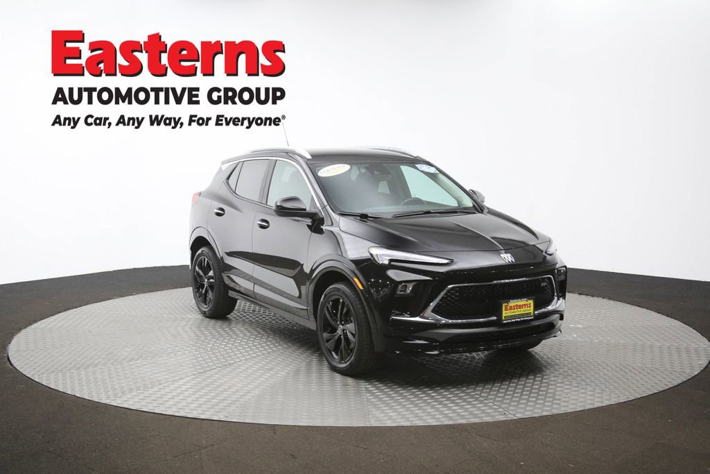 Used 2024 Buick Encore GX Sport Touring image 49