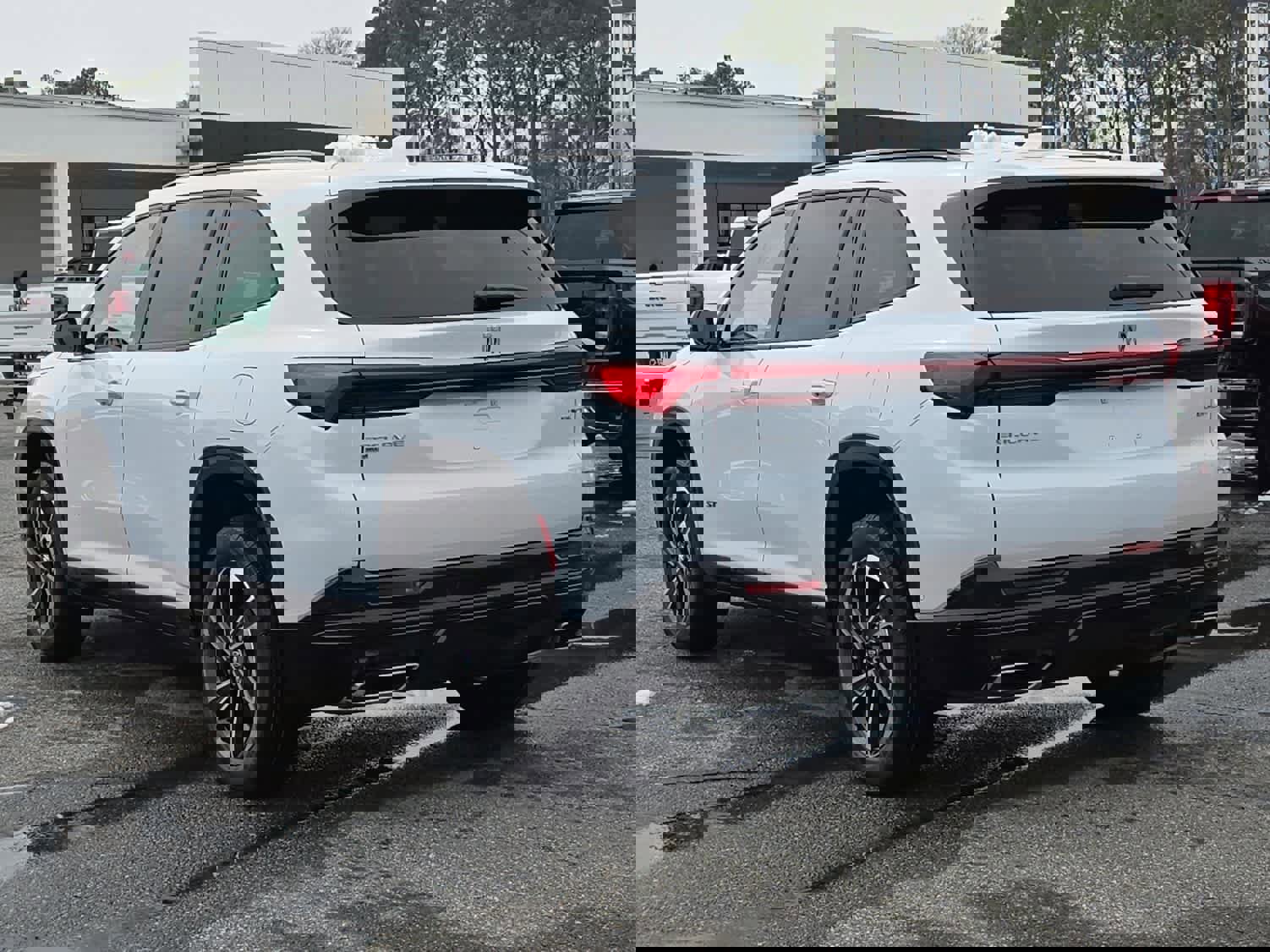 New 2026 Buick Enclave Sport Touring w/ Super Cruise Package image 4