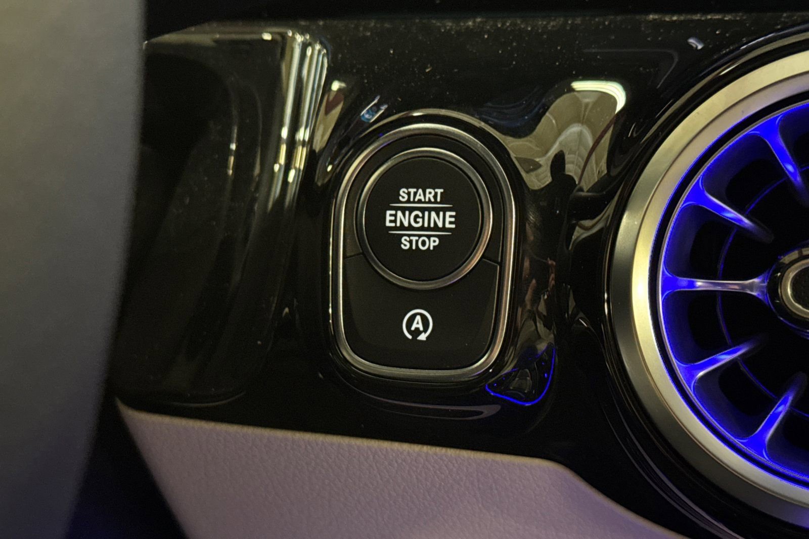 New 2025 Mercedes-Benz GLA 250 image 28