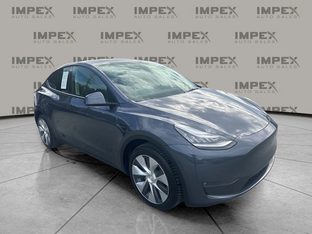 Used 2021 Tesla Model Y Long Range image 7