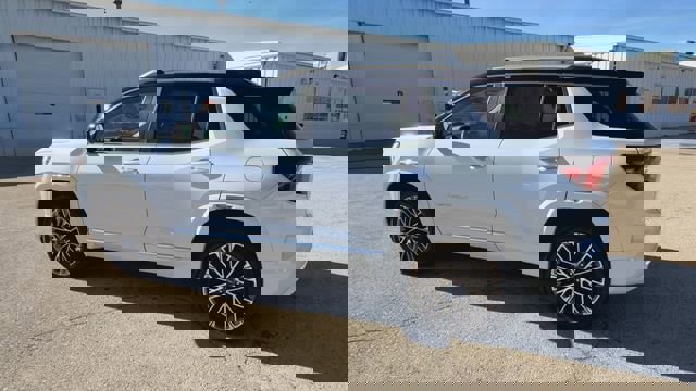 New 2026 GMC Terrain Denali image 6