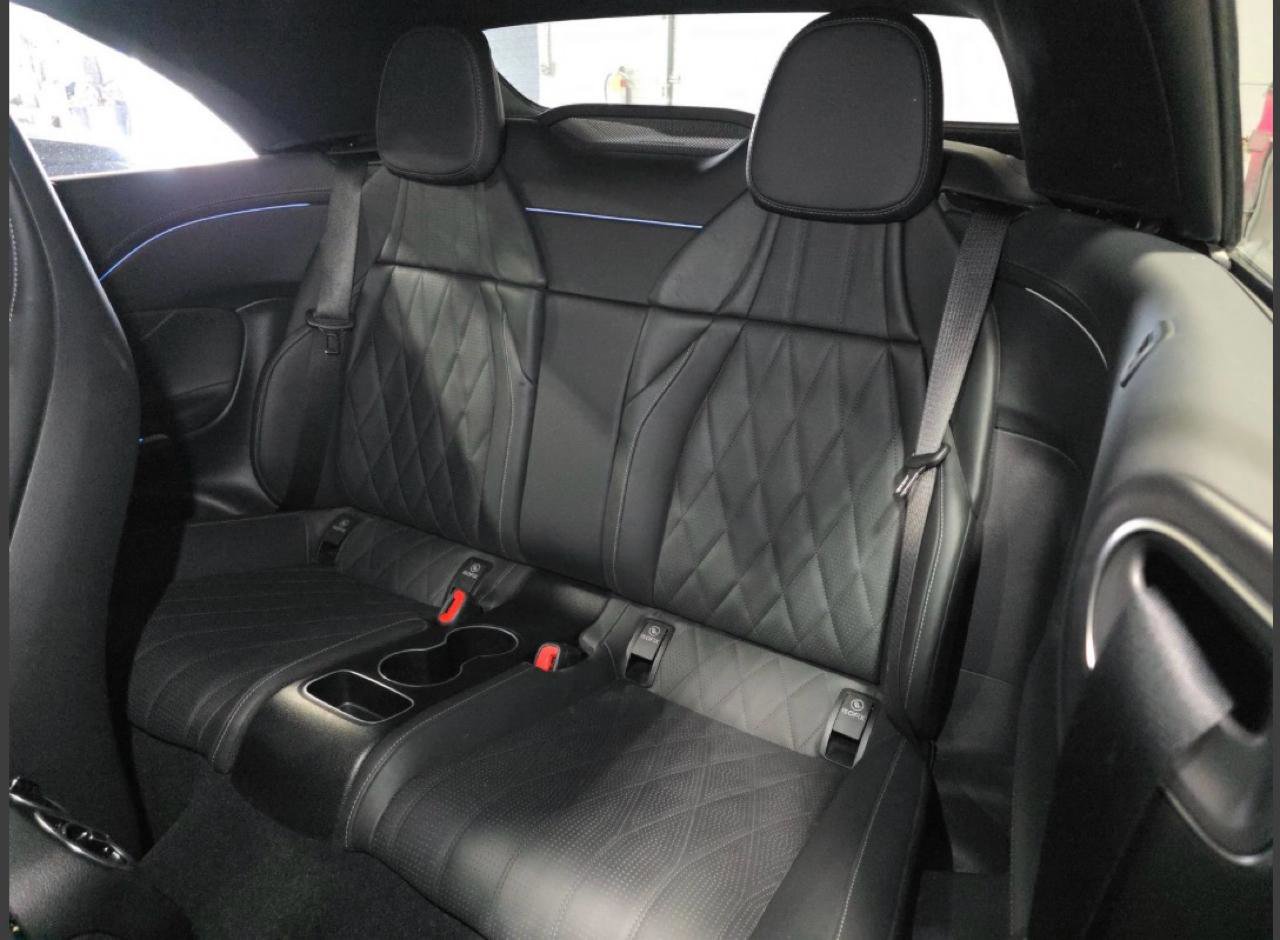 Used 2024 Mercedes-Benz CLE 450 4MATIC Cabriolet image 13