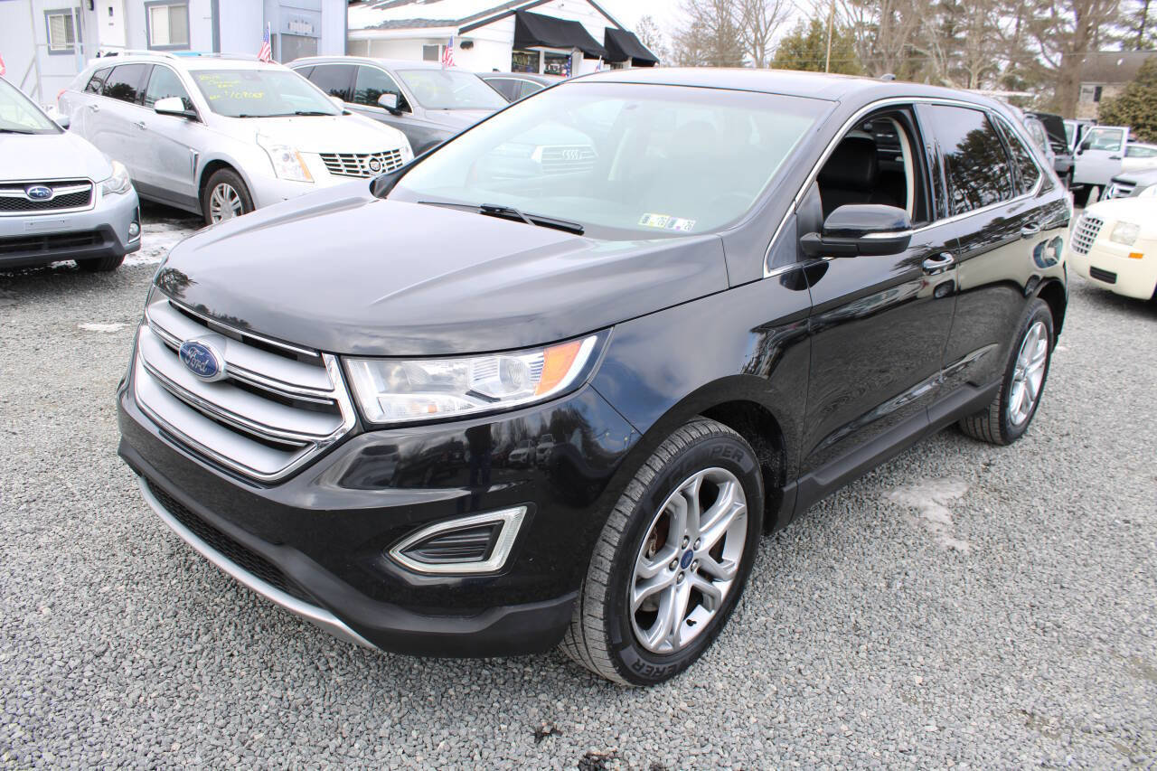 Used 2015 Ford Edge Titanium AWD/4WD image 2