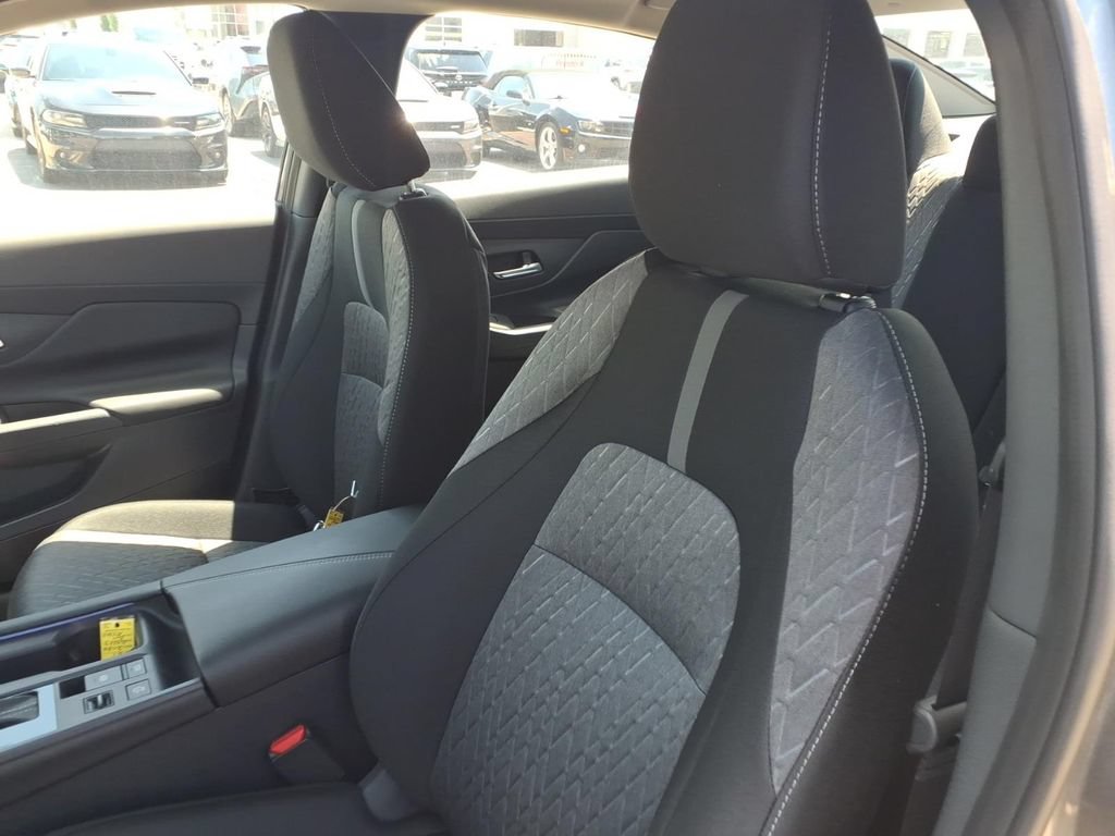 New 2026 Nissan Sentra SV w/ SV Convenience Package FWD image 15