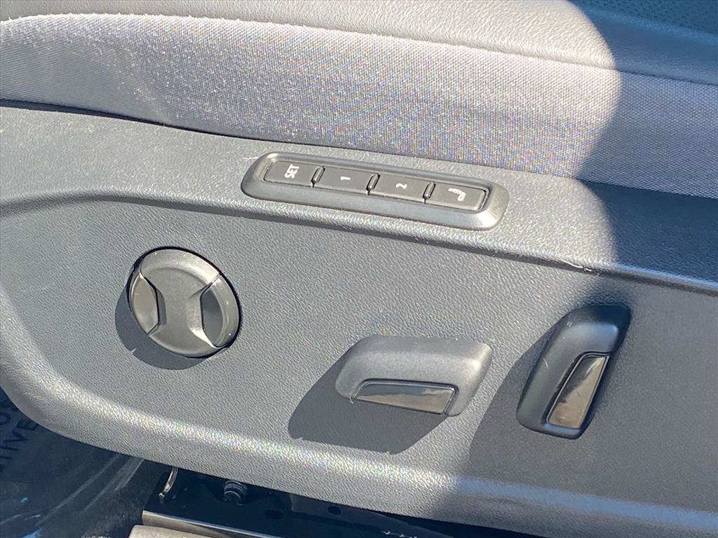 Certified 2024 Volkswagen ID.4 S image 13