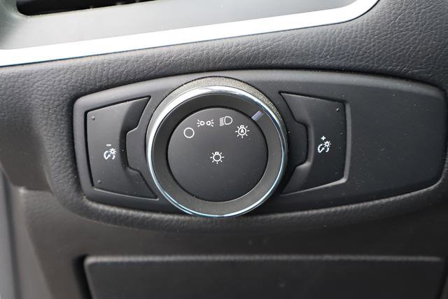 Used 2017 Ford Edge SEL w/ Equipment Group 201A image 19