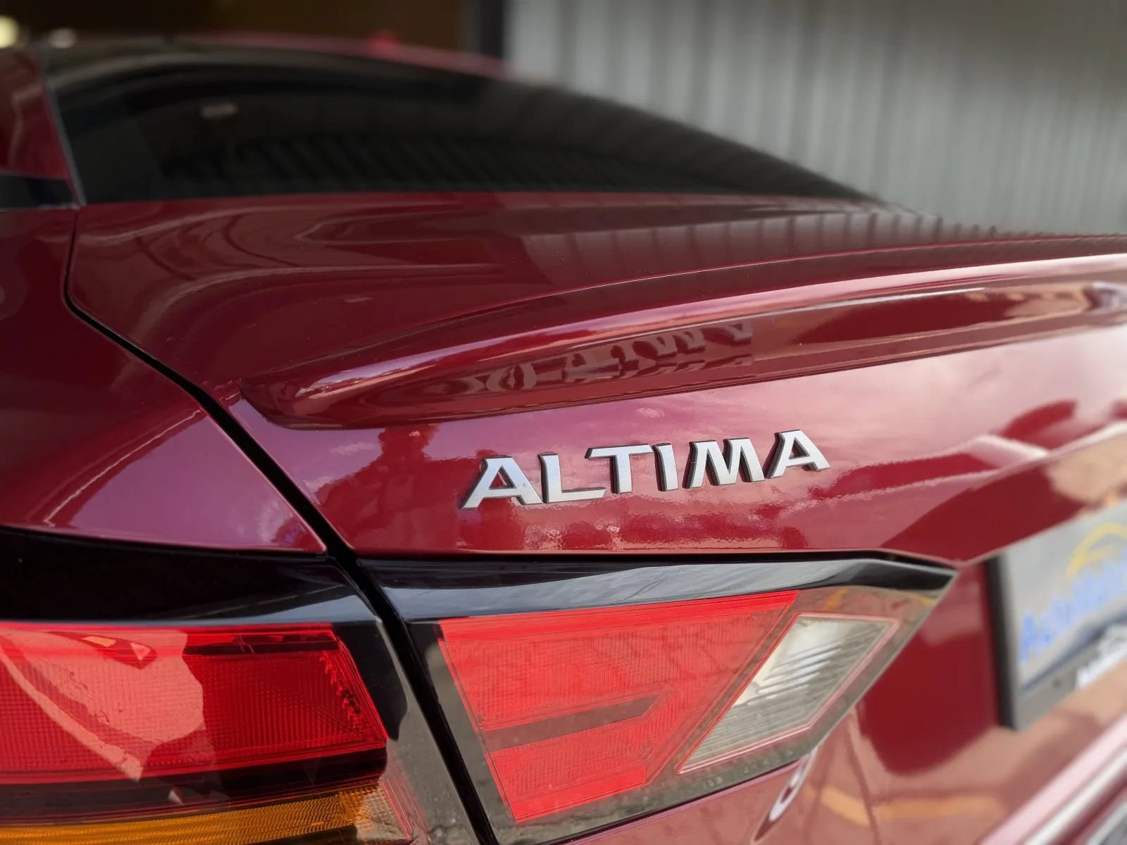Used 2023 Nissan Altima 2.5 SR AWD/4WD image 37