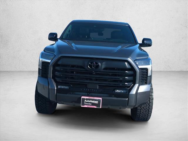 Used 2025 Toyota Tundra Limited AWD/4WD image 2