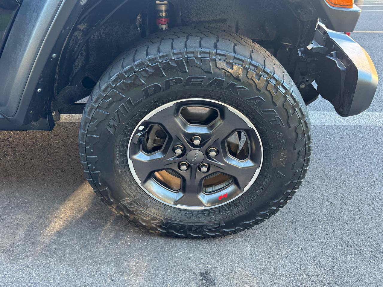 Used 2022 Jeep Gladiator Rubicon AWD/4WD image 48