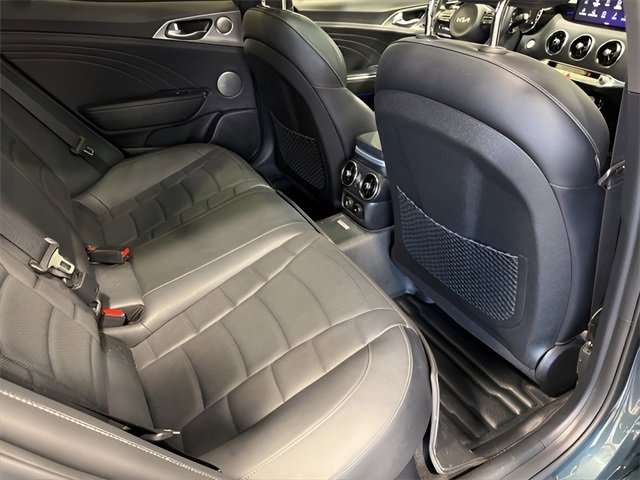 Used 2023 Kia Stinger GT2 image 32