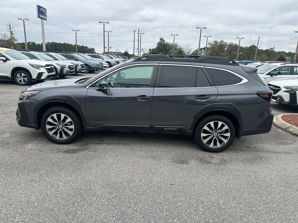Used 2025 Subaru Outback Limited w/ Popular Package #2 image 12