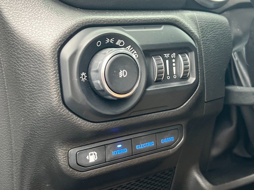 Used 2022 Jeep Wrangler Unlimited Rubicon 4xe w/ Cold Weather Group image 33