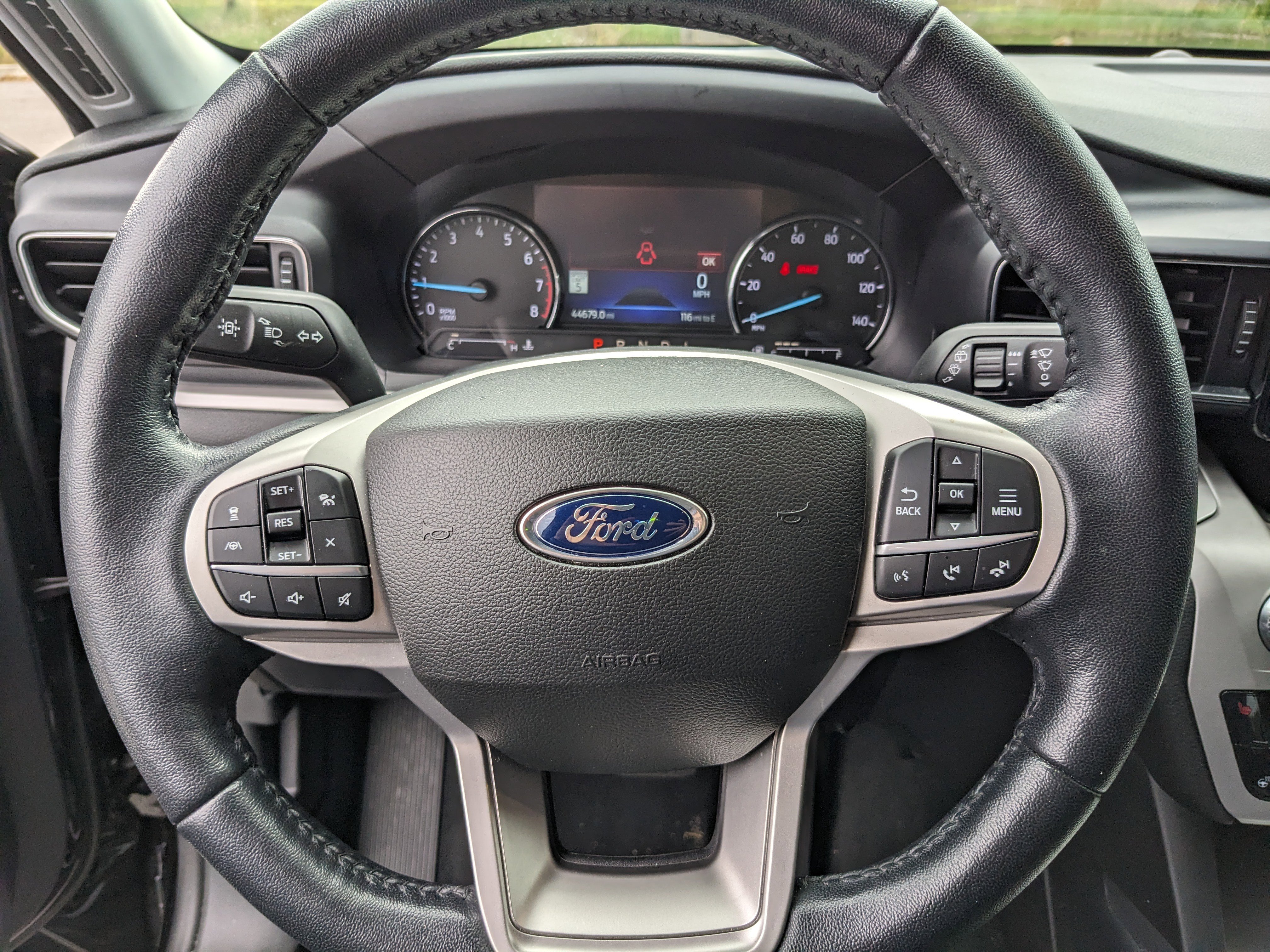 Certified 2022 Ford Explorer XLT w/ Equipment Group 202A image 28