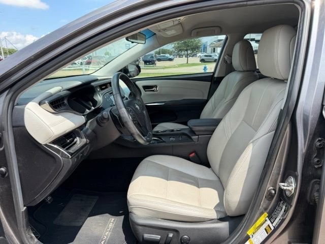 Used 2016 Toyota Avalon XLE FWD image 14